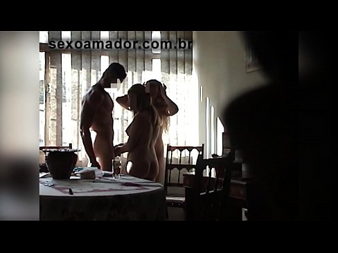 ❤️ Amigos sexuais convidam um homem gigante e um ménage à trois com ele ️❌ Porno vídeo em pt.fotonovelasxxx.ru ﹏